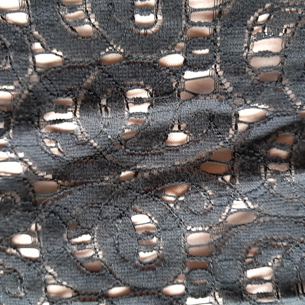 Muse Cocktail Holiday Dress - Picture 10 of 11